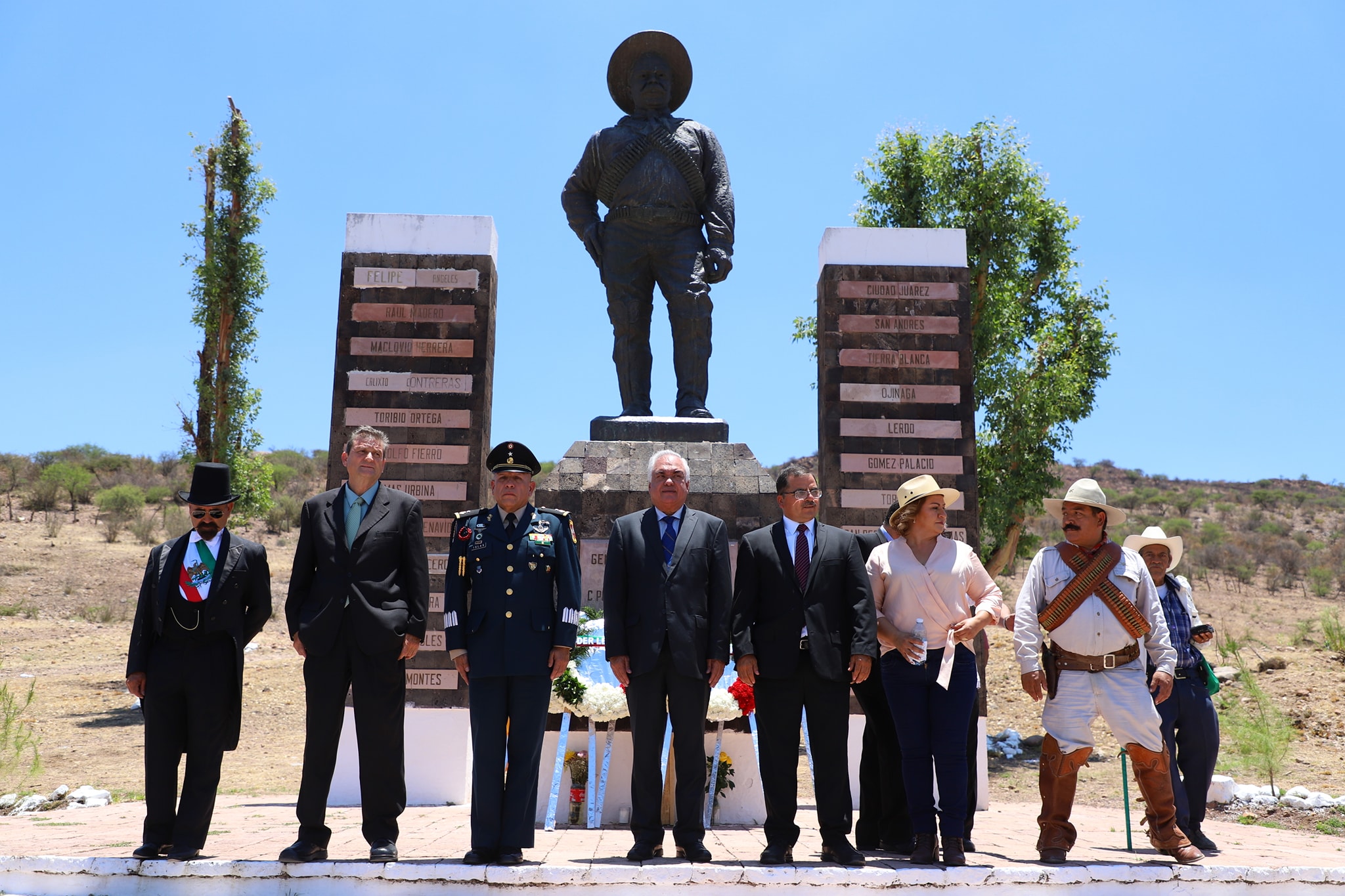 El Arq.Adrián Alanís Quiñones, Secretario General de Gobierno, Encabezo la conmemoración del 141 aniversario del natalicio del héroe revolucionario duranguense, en el lugar que lo vio nacer, San Juan del Río.