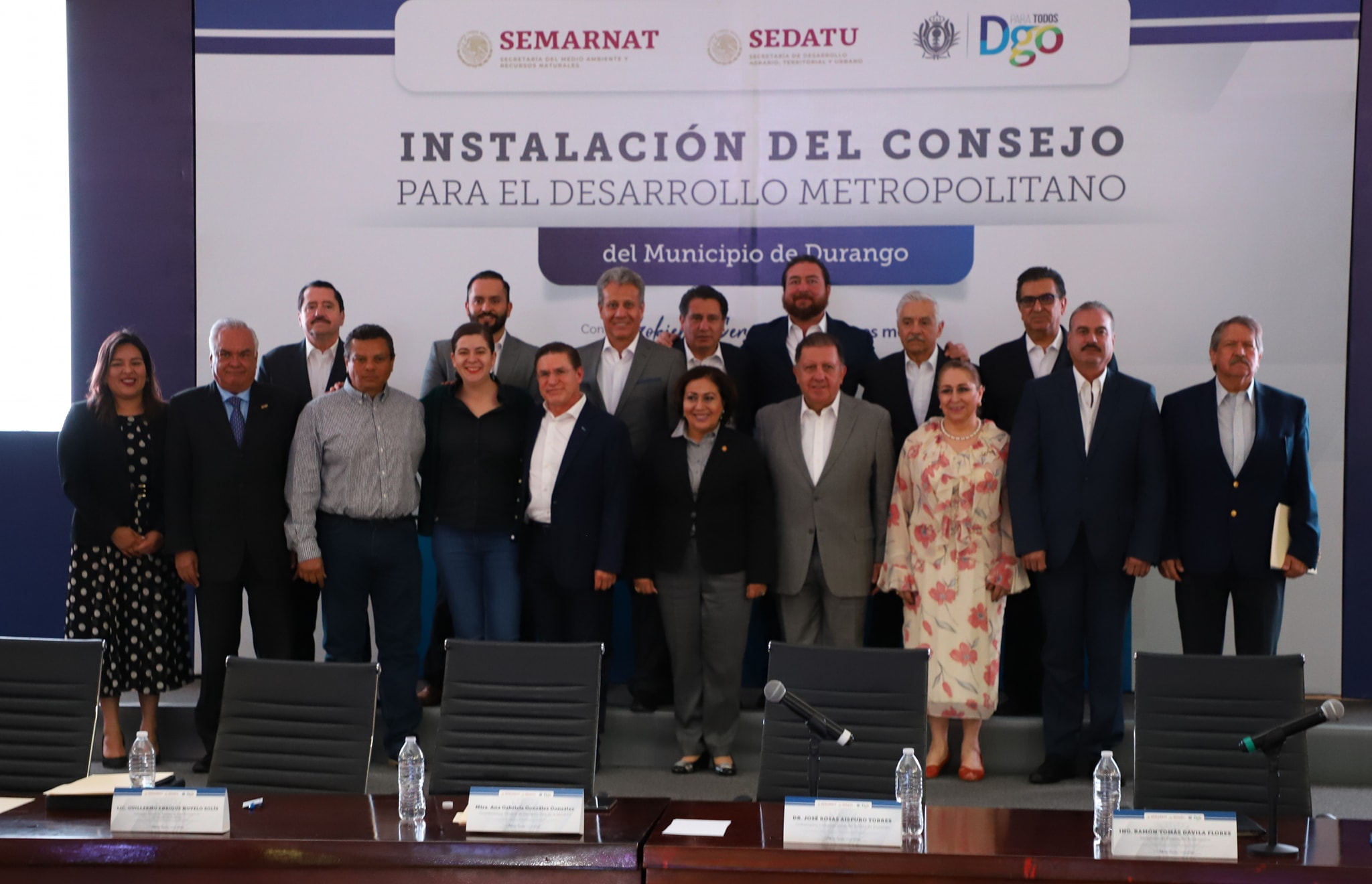 Secretario General de Gobierno Arq.Adrián Alanís Quiñones, toma protesta como integrante del Consejo para el Desarrollo Metropolitano en el municipio de Durango.