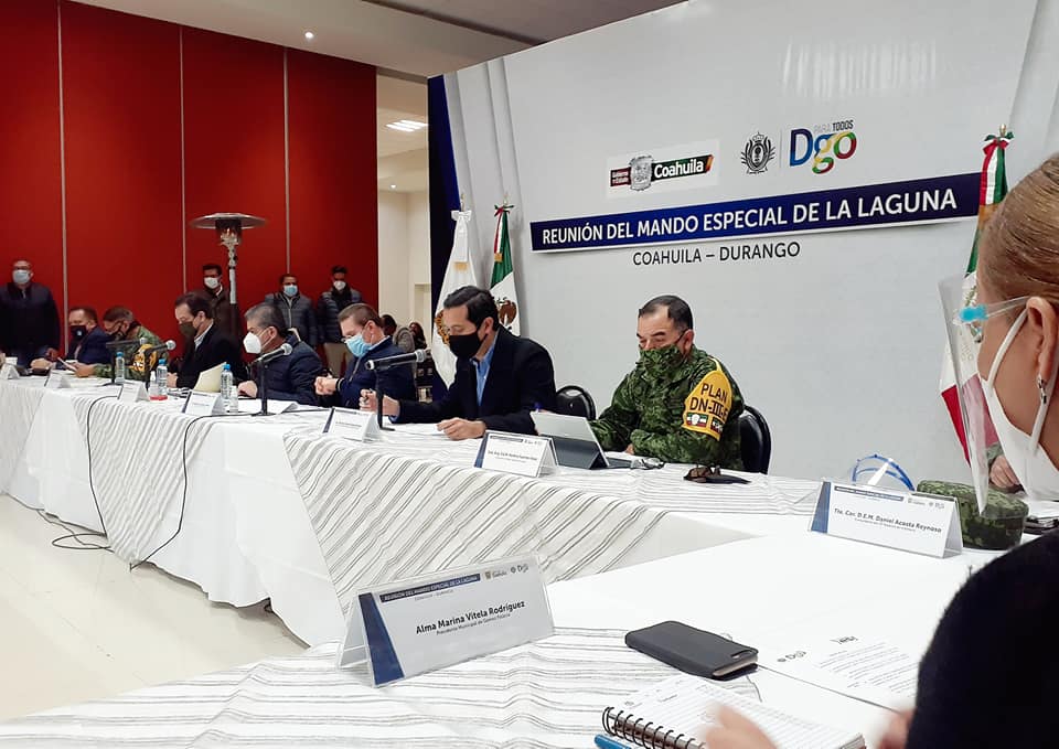 En la reunión del #MandoEspecialLaguna, conducido por el Secretario General de Gobierno, Héctor Flores Avalos, los mandatarios José Rosas Aispuro Torres y Miguel Angel Riquelme Solis destacaron los logros en este rubro.