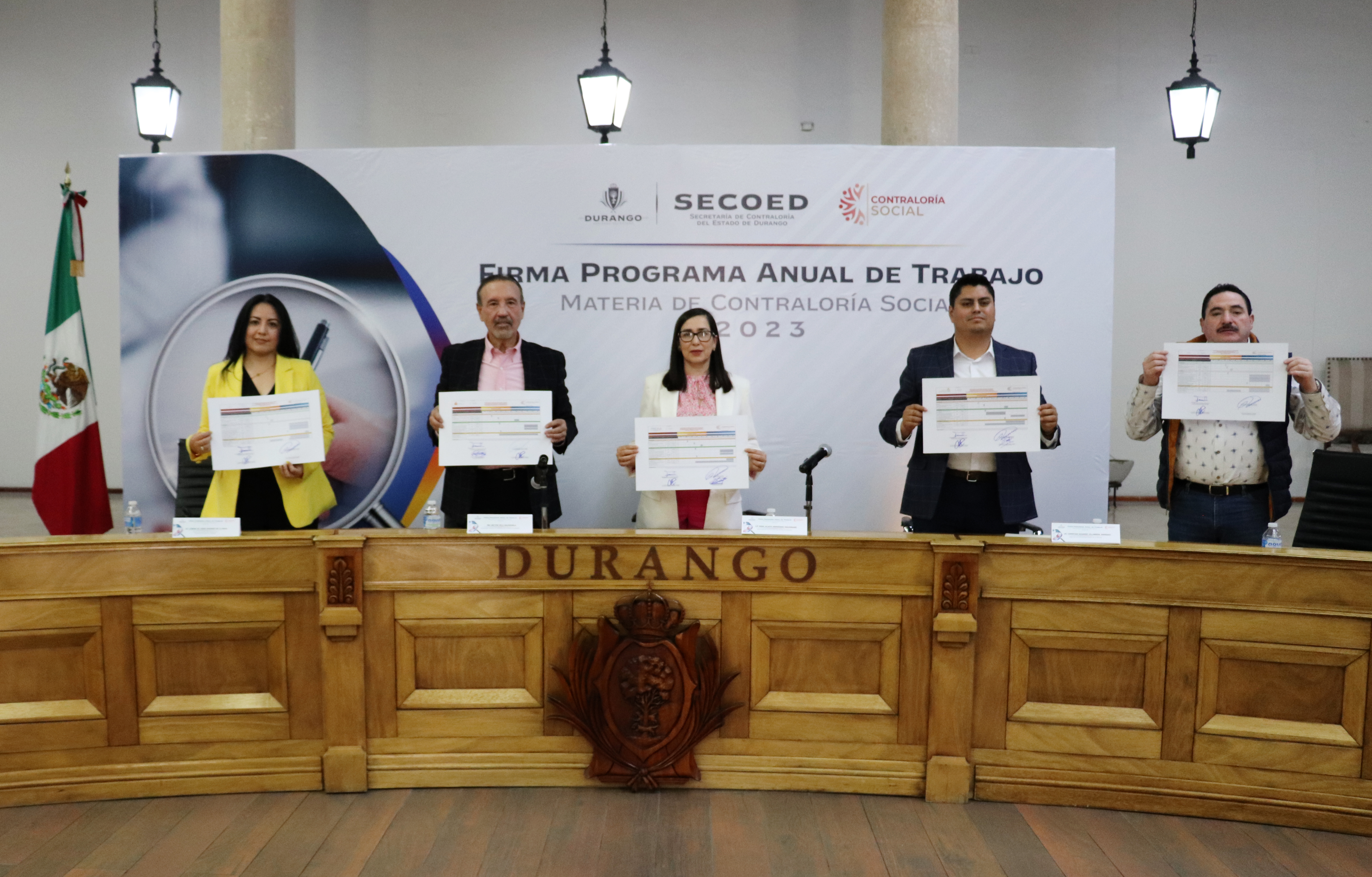 FIRMA DE COMPROMISO CON CONTRALORÍA￼