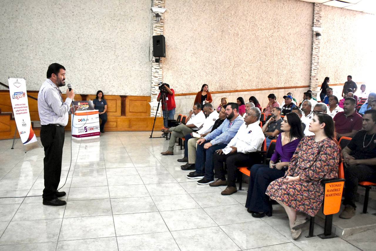 Inicia la transformación en la conciencia de choferes de transporte público