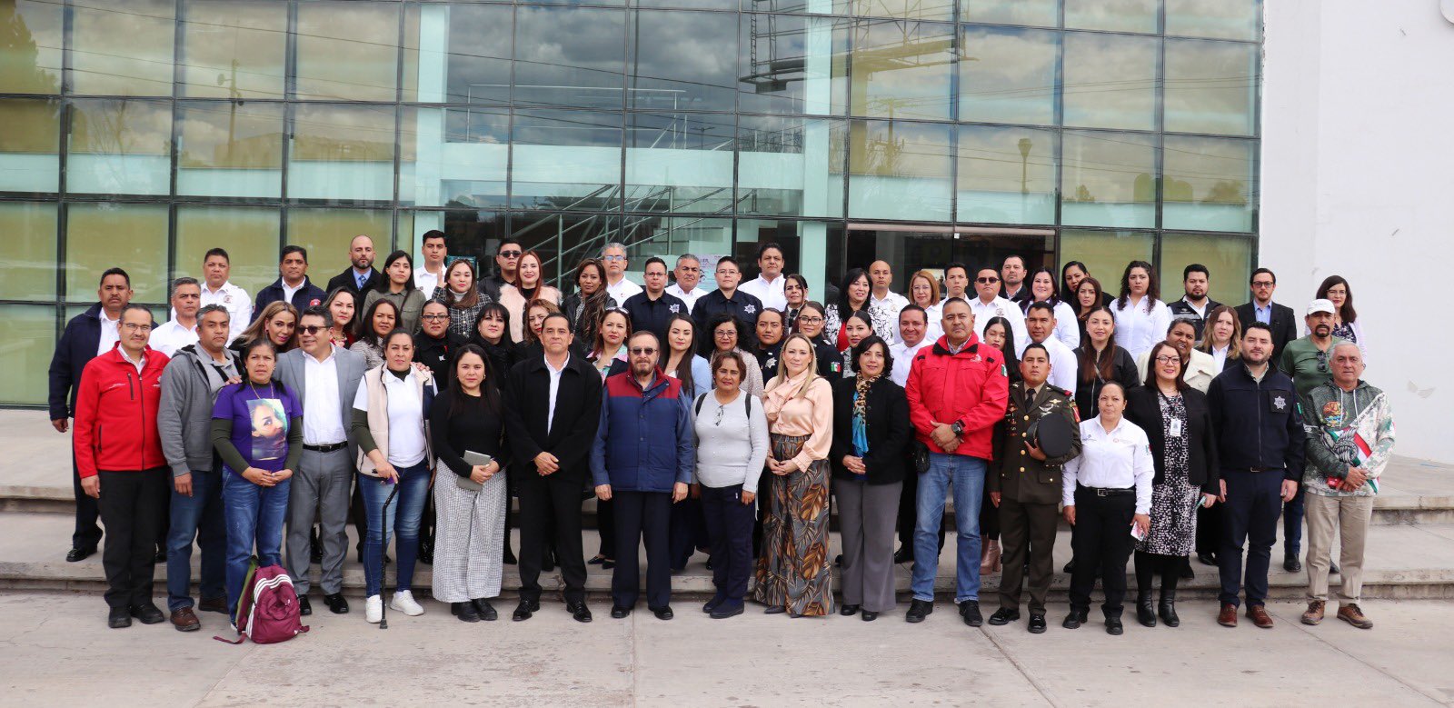 Sociedad y gobierno trabajamos en la tarea de buscar aquellos que aún no han regresado a sus hogares.